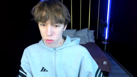 Mark online show from 03/02/26, 10:44