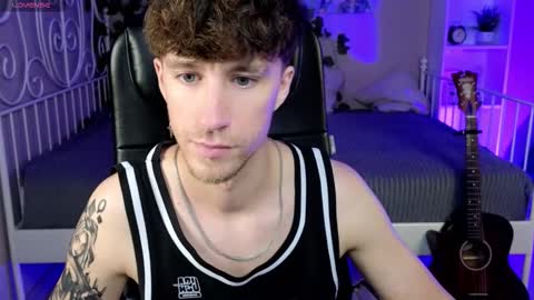 mark_caron online show from 09/25/25, 08:12