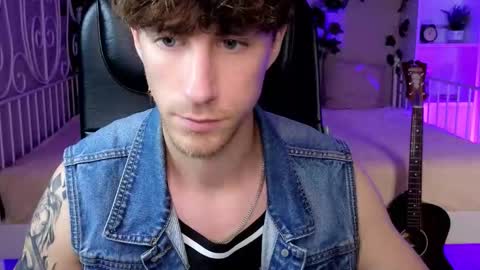 mark_caron online show from 10/18/25, 08:53