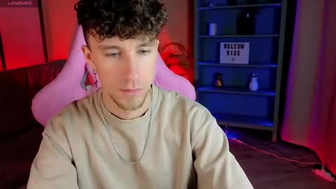 mark_caron online show from 11/23/25, 08:41