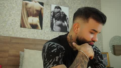 Mark online show from 01/10/25, 09:42