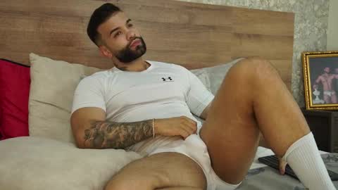 Mark online show from 01/12/25, 11:36