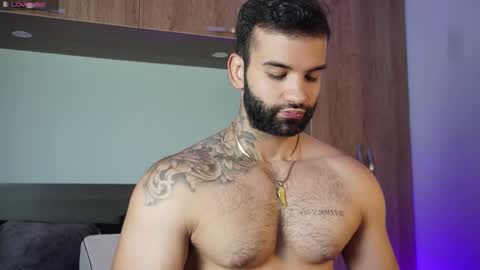 Mark online show from 10/11/25, 11:25