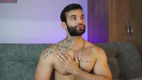 Mark online show from 11/01/25, 10:56