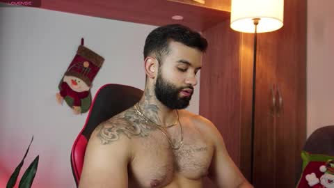 Mark online show from 12/05/25, 12:30