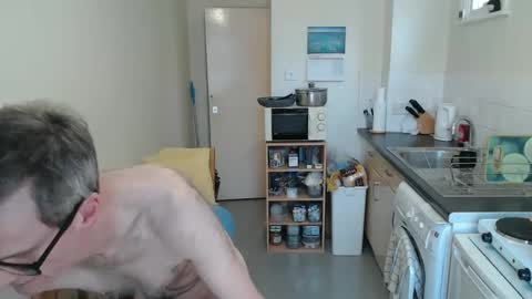 mark_islington online show from 09/10/25, 07:08