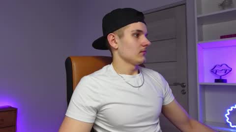 Snapshot of mark_karson chatting on 02/10/26, 07:07 MARK KARSON online show from 02/10/26, 07:07