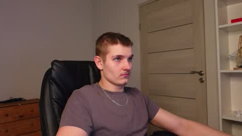 Snapshot of mark_karson chatting on 02/19/26, 06:15 MARK KARSON online show from 02/19/26, 06:15