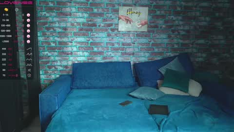 Snapshot of mark_normal chatting on 01/20/25, 02:11 Mark online show from 01/20/25, 02:11