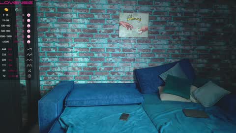 Snapshot of mark_normal chatting on 01/20/25, 08:09 Mark online show from 01/20/25, 08:09