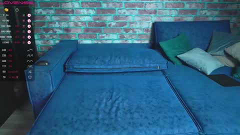 Snapshot of mark_normal chatting on 02/15/25, 06:02 Mark online show from 02/15/25, 06:02