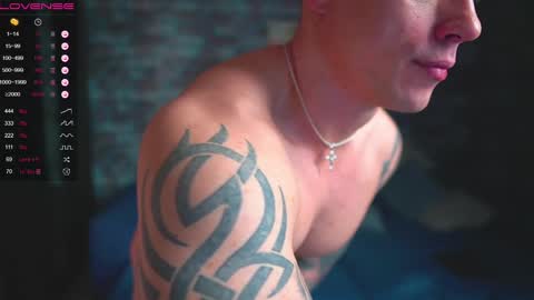 Snapshot of mark_normal chatting on 03/04/25, 02:06 Mark online show from 03/04/25, 02:06