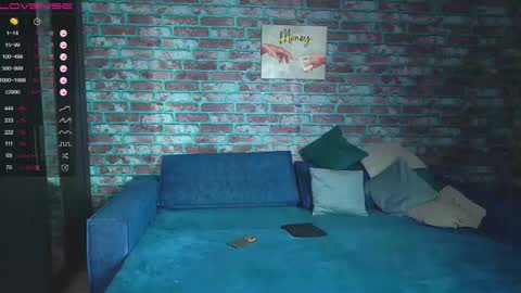 Snapshot of mark_normal chatting on 03/06/25, 03:13 Mark online show from 03/06/25, 03:13