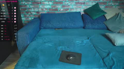 Snapshot of mark_normal chatting on 03/07/25, 05:40 Mark online show from 03/07/25, 05:40