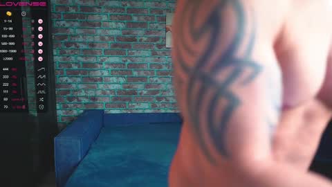 Snapshot of mark_normal chatting on 03/08/25, 03:06 Mark online show from 03/08/25, 03:06