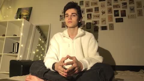 Snapshot of mark_romal chatting on 11/14/25, 03:00 Mark online show from 11/14/25, 03:00