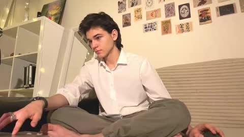 Snapshot of mark_romal chatting on 11/20/25, 03:12 Mark online show from 11/20/25, 03:12