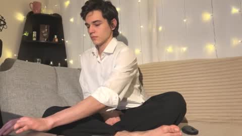 Snapshot of mark_romal chatting on 12/04/25, 01:09 Mark online show from 12/04/25, 01:09