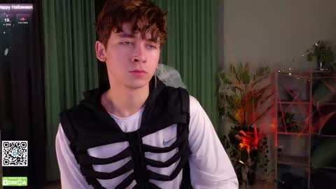 Mark online show from 10/31/25, 11:22