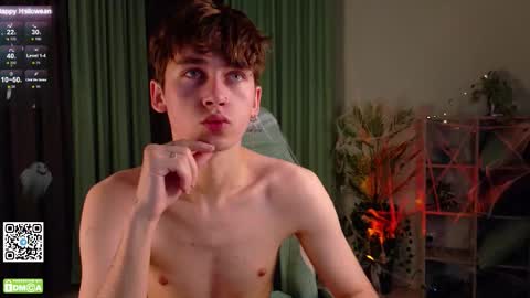 Mark online show from 11/01/25, 01:35