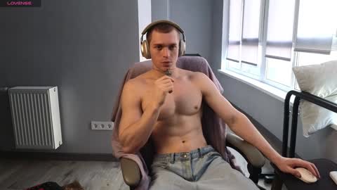 Mark online show from 02/01/25, 12:16