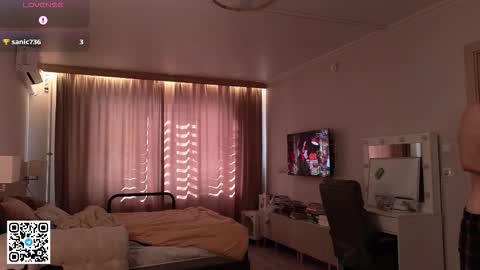 Mark online show from 10/22/25, 09:42