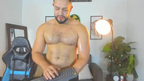 Snapshot of mark_x23 chatting on 12/14/25, 01:55 mark_x23 online show from 12/14/25, 01:55