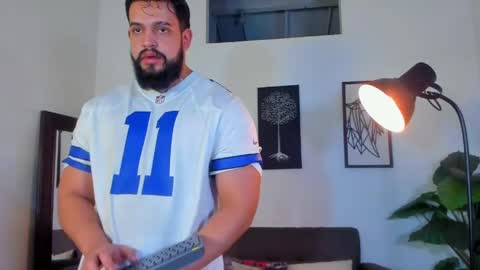 mark_x23 online show from 06/08/26, 04:02