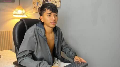 markbowie online show from 02/04/26, 02:23