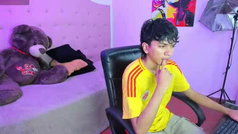 markbowie online show from 03/01/26, 03:25