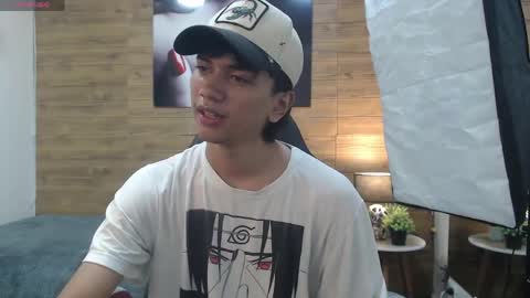 markbowie online show from 04/19/26, 03:44