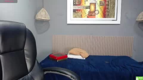 markbowie online show from 07/24/26, 07:45
