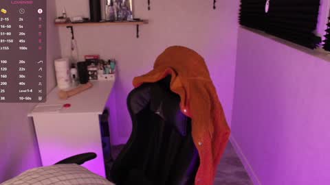 Mark online show from 12/21/24, 05:40