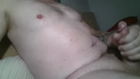 Snapshot of markinside chatting on 11/19/25, 01:38 markinside online show from 11/19/25, 01:38