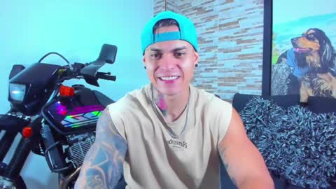 Snapshot of marko_toro__ chatting on 12/14/24, 04:34 Sebastian online show from 12/14/24, 04:34