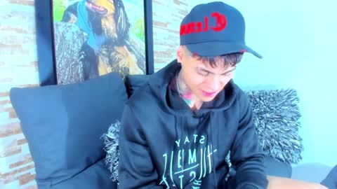 Snapshot of marko_toro__ chatting on 12/23/24, 03:01 Sebastian online show from 12/23/24, 03:01