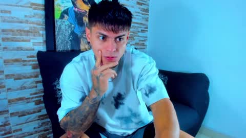 Snapshot of marko_toro__ chatting on 12/30/24, 04:08 Sebastian online show from 12/30/24, 04:08