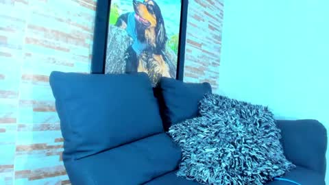 Snapshot of marko_toro__ chatting on 01/04/25, 10:02 Sebastian online show from 01/04/25, 10:02