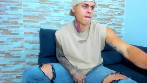 Snapshot of marko_toro__ chatting on 01/25/25, 11:44 Sebastian online show from 01/25/25, 11:44