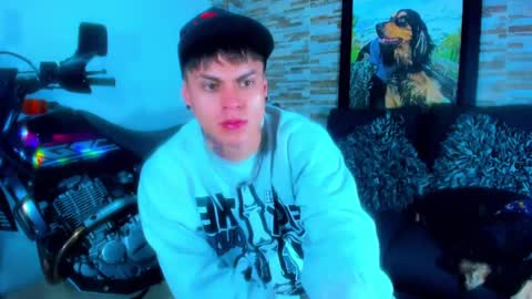 Snapshot of marko_toro__ chatting on 02/09/25, 11:58 Sebastian online show from 02/09/25, 11:58