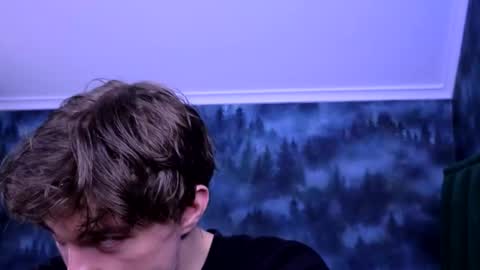 Snapshot of markshot_ chatting on 11/22/25, 07:02 markshot_ online show from 11/22/25, 07:02