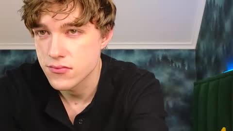 Snapshot of markshot_ chatting on 11/27/25, 05:15 markshot_ online show from 11/27/25, 05:15