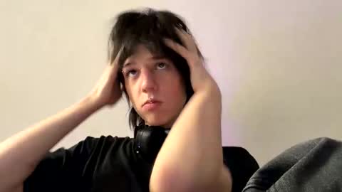 Mark online show from 04/03/26, 09:35