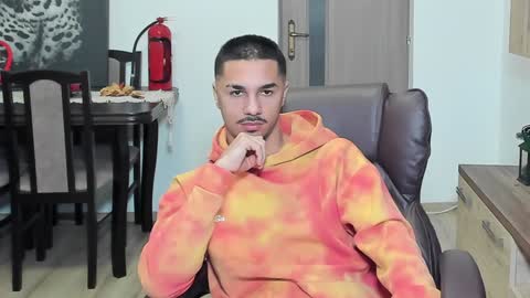 Snapshot of marktison chatting on 12/07/24, 01:40 Tison online show from 12/07/24, 01:40