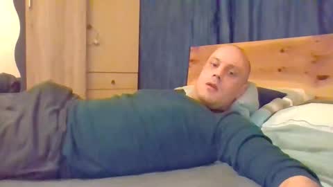 markus_7 online show from 10/02/25, 05:31