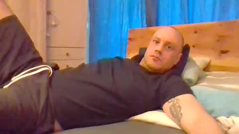 markus_7 online show from 04/23/26, 04:09