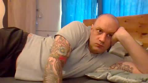 markus_7 online show from 05/17/26, 07:28
