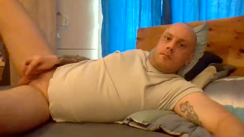 markus_7 online show from 06/06/26, 02:55