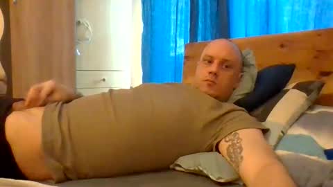 markus_7 online show from 06/08/26, 01:44