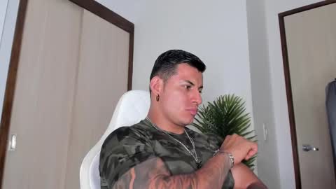 markus... Y online show from 02/04/25, 02:28